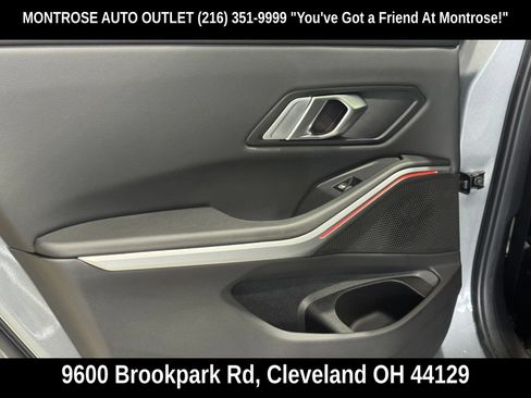 Used 2023 BMW 330i xDrive Sedan AWD/4WD image 36