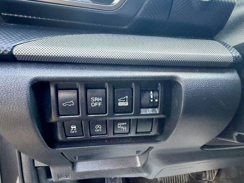 Used 2019 Subaru Forester Limited w/ Popular Package #3 AWD/4WD image 36