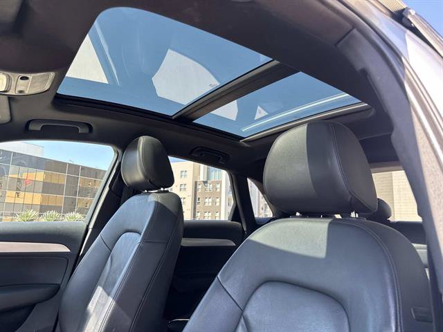 Used 2016 Audi Q3 2.0T Premium Plus AWD/4WD image 16