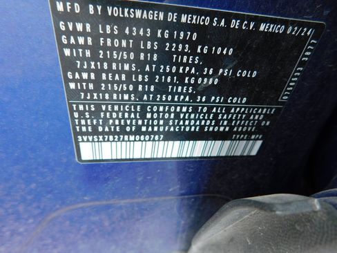 Used 2024 Volkswagen Taos SE image 8