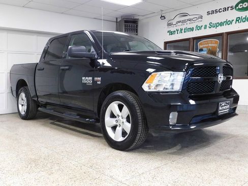 Used 2022 RAM 1500 Express w/ Wheel & Sound Group image 6
