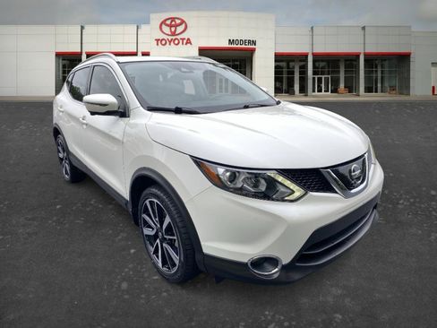 Used 2019 Nissan Rogue Sport SL w/ Premium Package AWD/4WD image 3