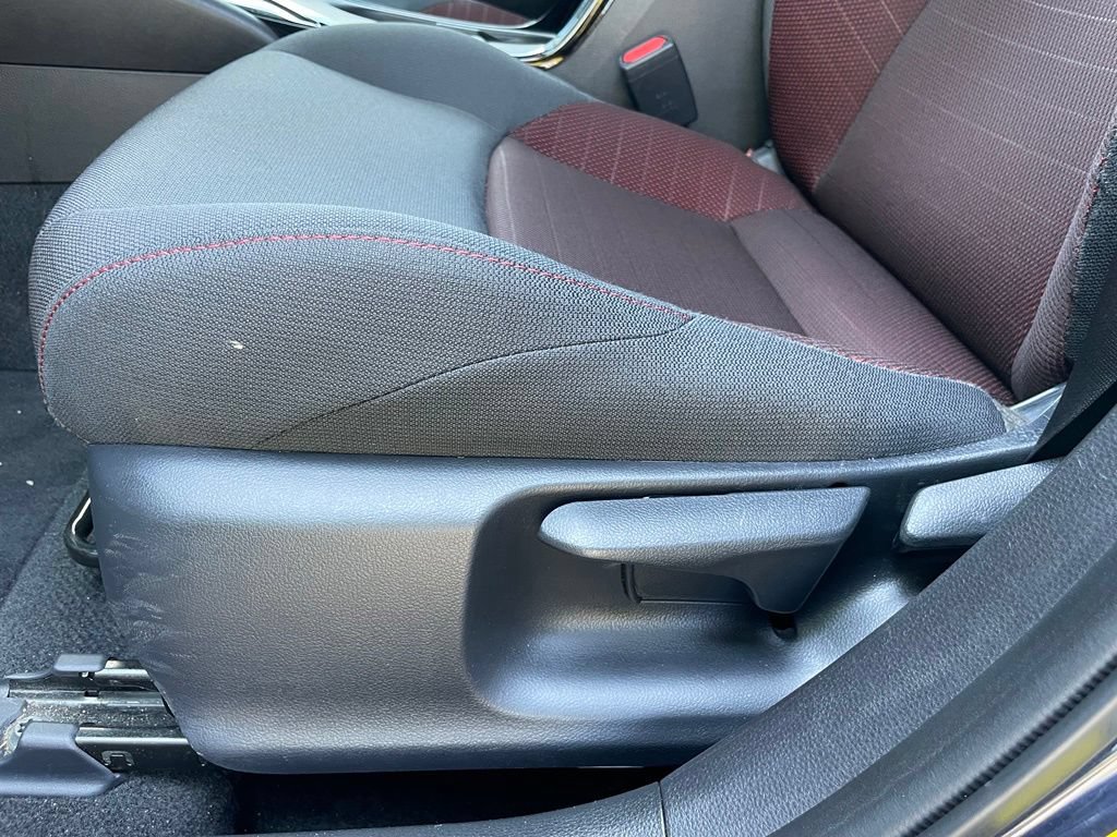Used 2025 Toyota Corolla SE FWD image 10