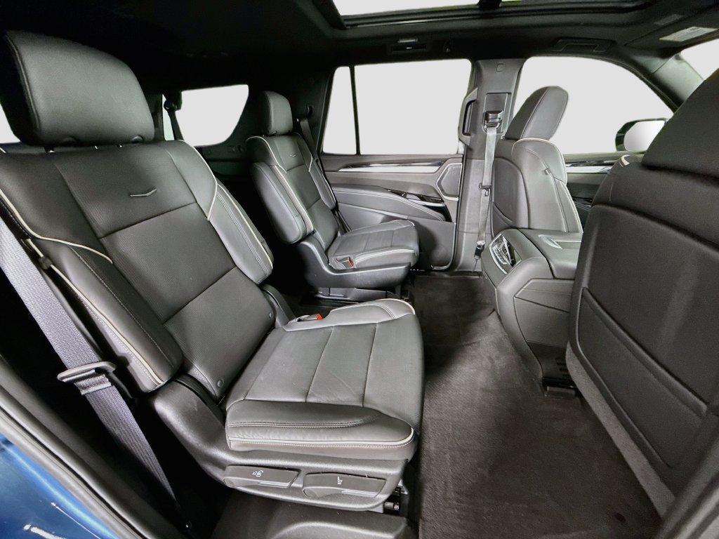 Certified 2026 Cadillac Escalade Sport w/ Touring Package AWD/4WD image 30