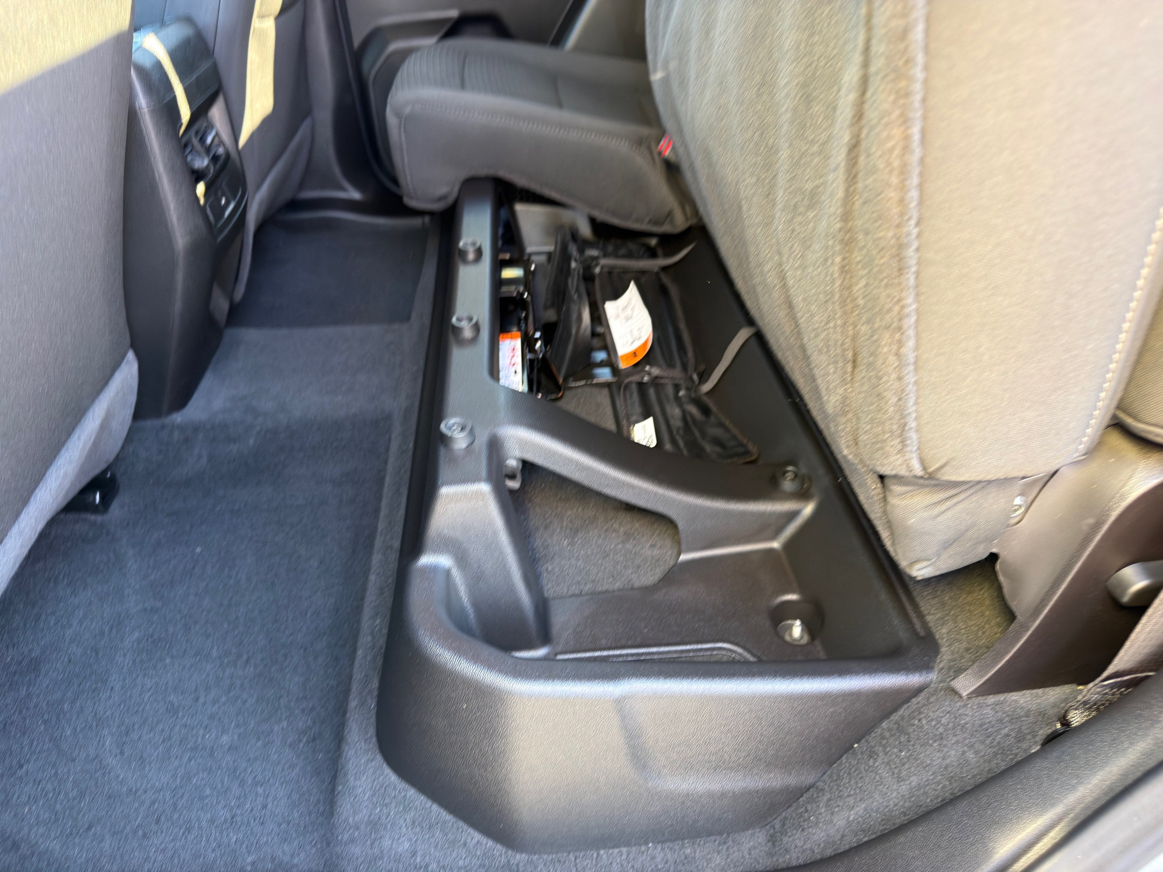 Used 2026 Chevrolet Colorado LT RWD image 24