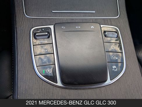 Used 2021 Mercedes-Benz GLC 300 image 17