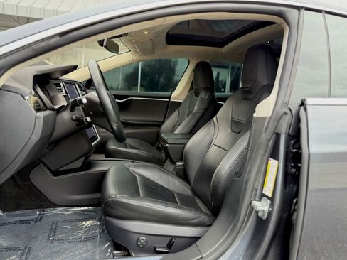 Used 2016 Tesla Model S 90D image 19