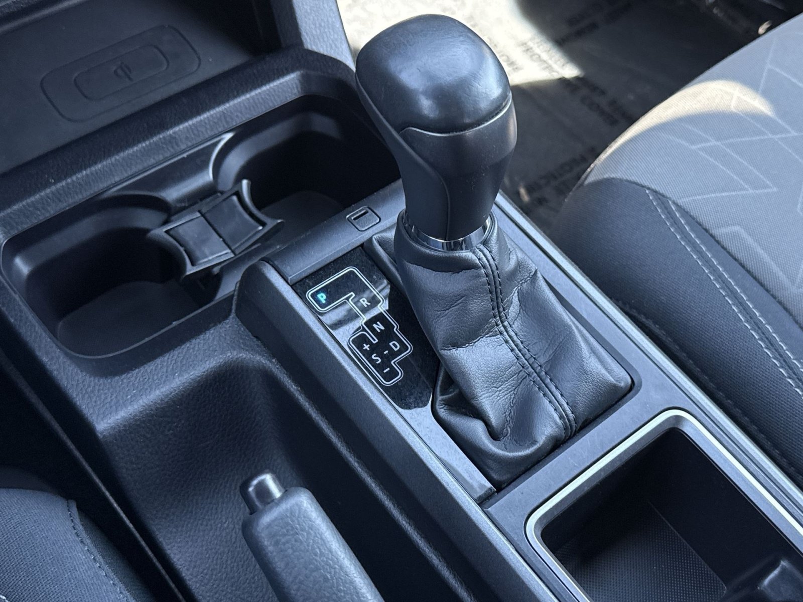 Used 2021 Toyota Tacoma TRD Off-Road w/ Technology Package AWD/4WD image 22