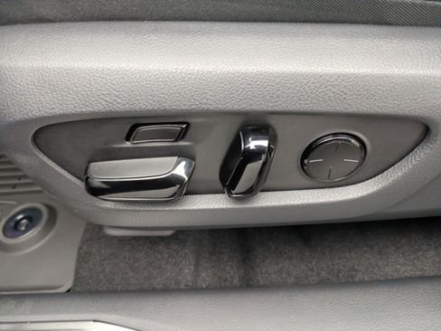 New 2026 Lexus RX 450h AWD w/ Convenience Package image 22