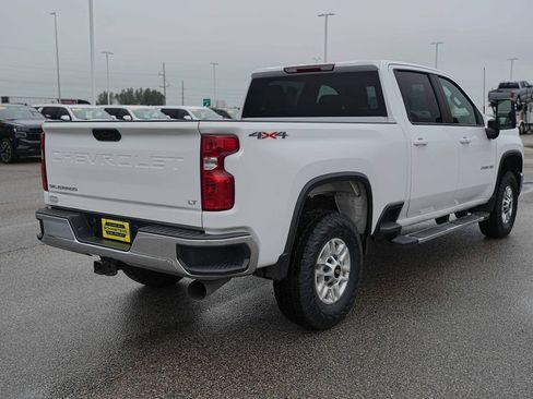 Used 2025 Chevrolet Silverado 2500 LT w/ Convenience Package AWD/4WD image 6