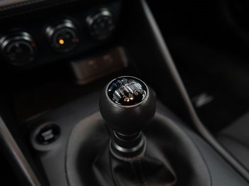 Used 2024 Nissan Z Performance w/ Floor Mat Package image 31