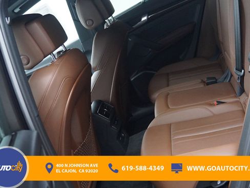 Used 2019 Audi Q5 2.0T Premium Plus w/ Premium Plus Package image 16