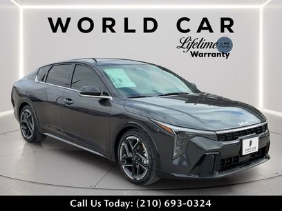 New 2025 Kia K4 GT-Line w/ GT-Line Sunroof Package