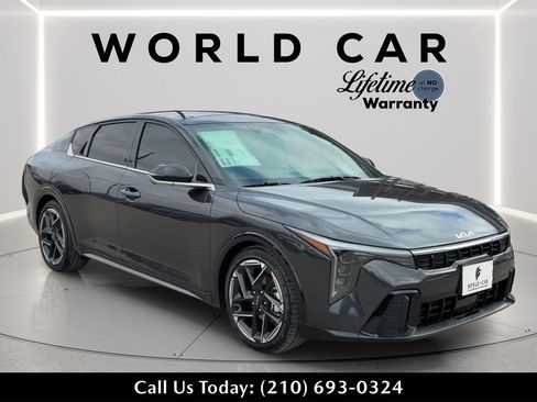 New 2025 Kia K4 GT-Line w/ GT-Line Sunroof Package image 1