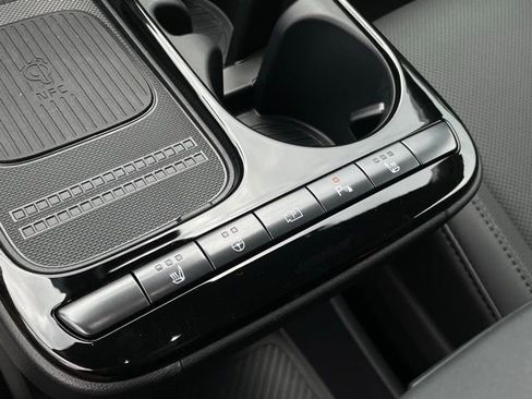 New 2025 Hyundai Ioniq 5 XRT image 17