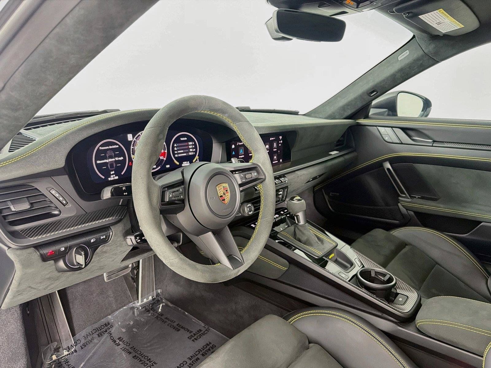 Used 2025 Porsche 911 GT3 RWD image 4