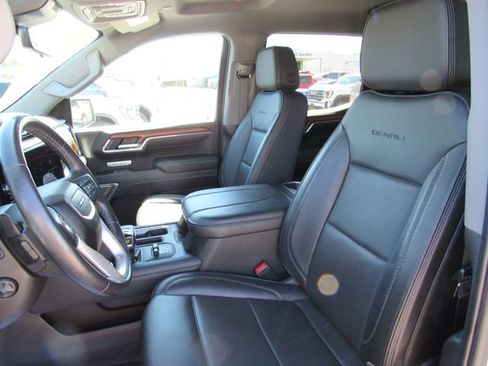 Certified 2023 GMC Sierra 1500 Denali w/ Technology Package AWD/4WD image 16