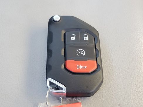 Used 2021 Jeep Gladiator Mojave image 41