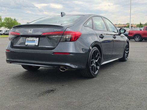 Used 2023 Honda Civic Sport image 7