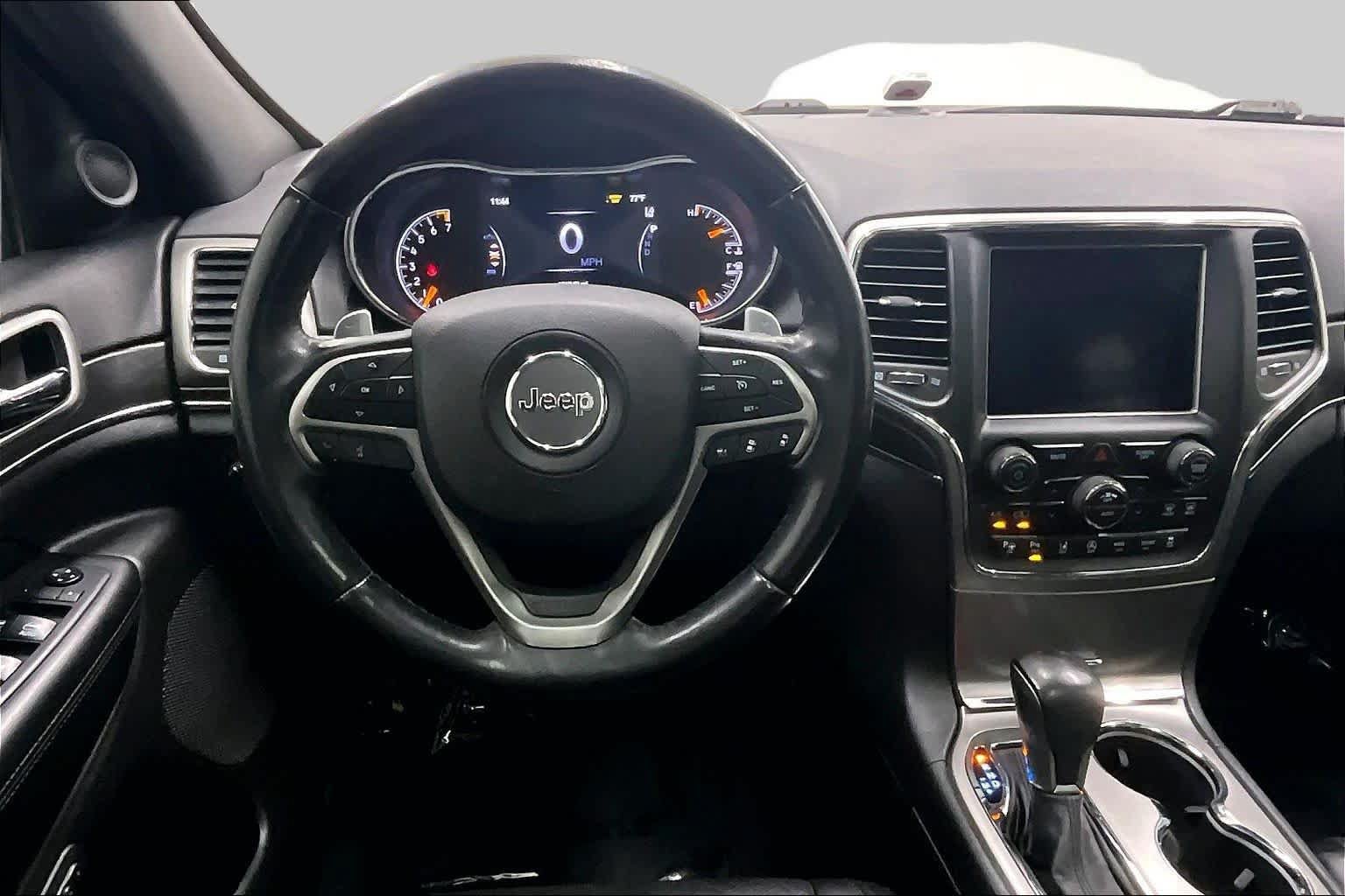 Used 2018 Jeep Grand Cherokee Limited w/ Luxury Group II AWD/4WD image 6