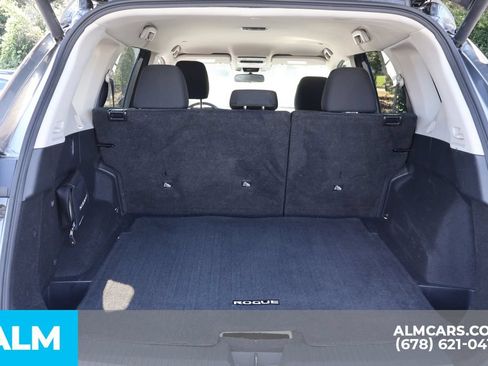 Used 2024 Nissan Rogue SV FWD image 20