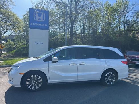 Certified 2023 Honda Odyssey EX-L image 32