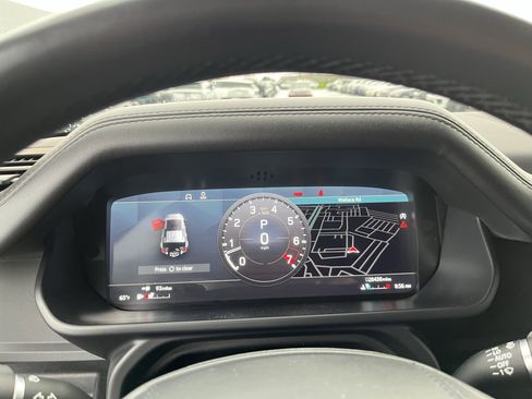 Used 2021 Land Rover Defender 110 X-Dynamic HSE image 24