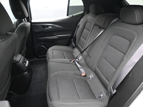 Used 2025 Chevrolet Equinox EV LT FWD image 26