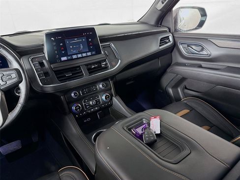 Used 2022 GMC Yukon AT4 AWD/4WD image 28