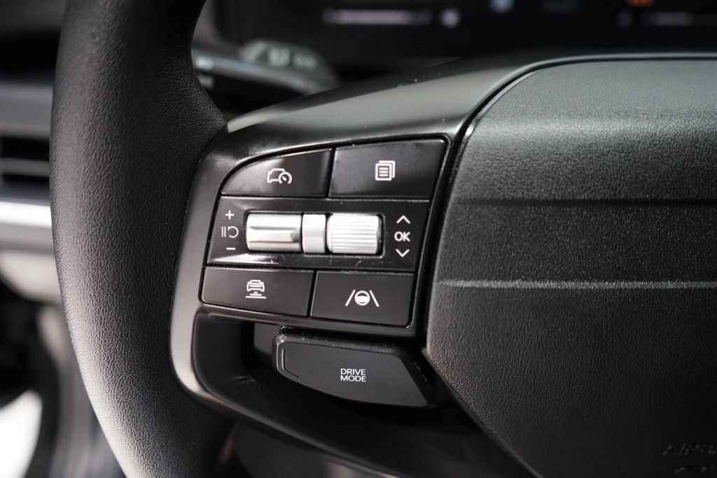 Used 2025 Kia K4 FWD image 19