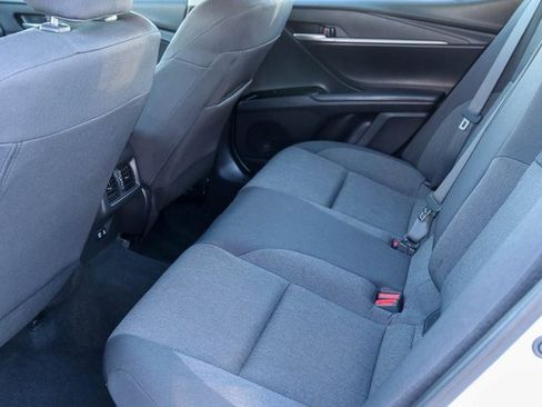 Used 2025 Toyota Camry LE image 13