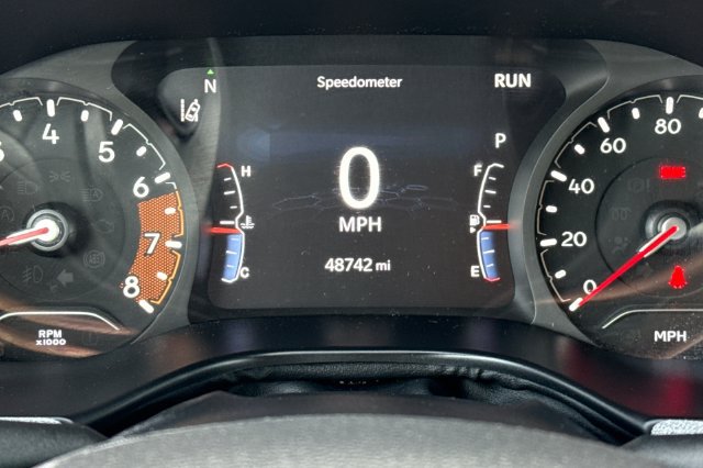 Used 2024 Jeep Compass Latitude AWD/4WD image 33