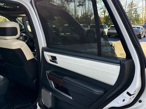 Used 2025 Toyota Sequoia Capstone image 17