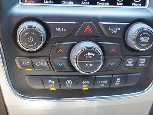 Certified 2018 Jeep Grand Cherokee Limited w/ Trailer Tow Group IV AWD/4WD image 31