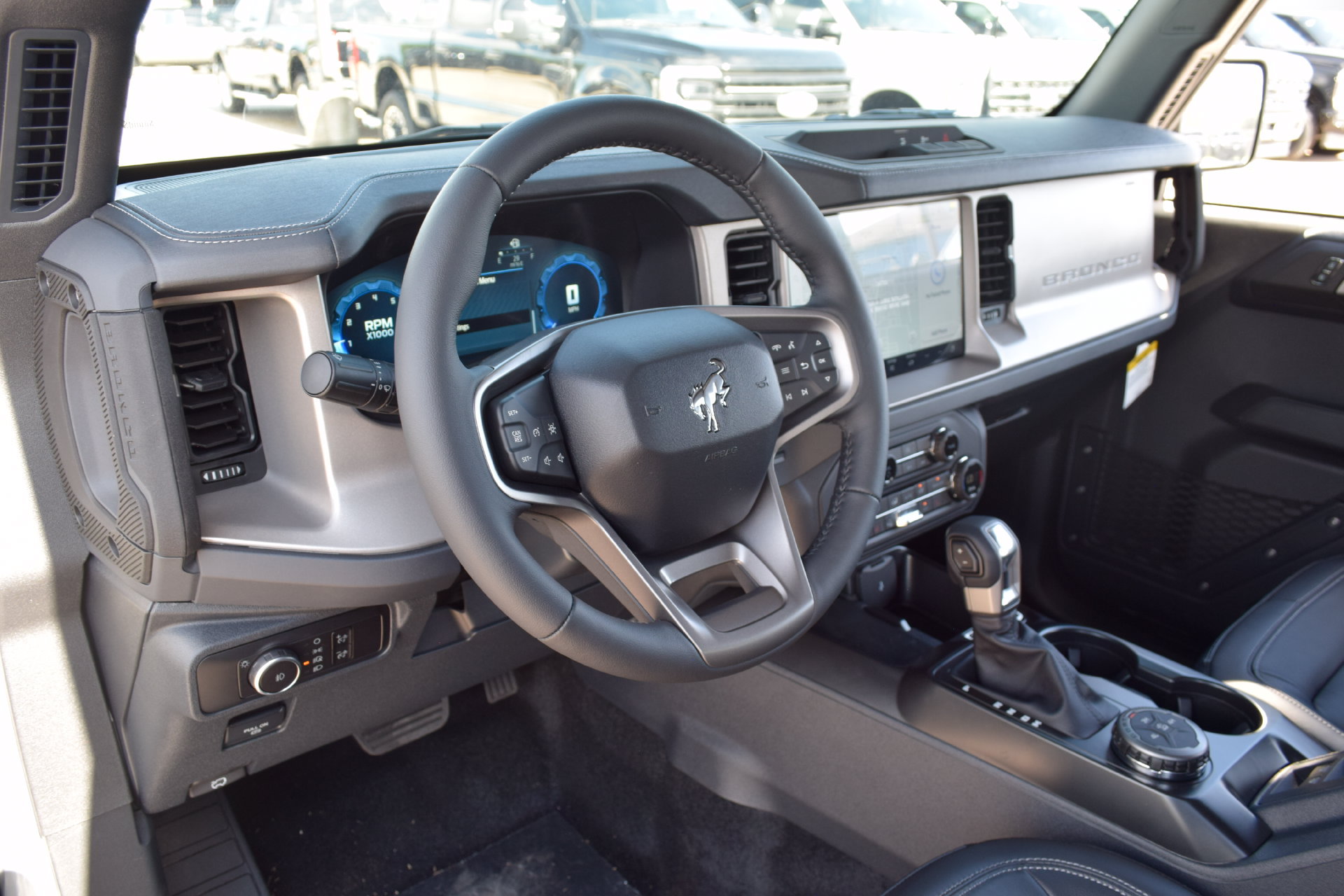 New 2026 Ford Bronco Outer Banks AWD/4WD image 15