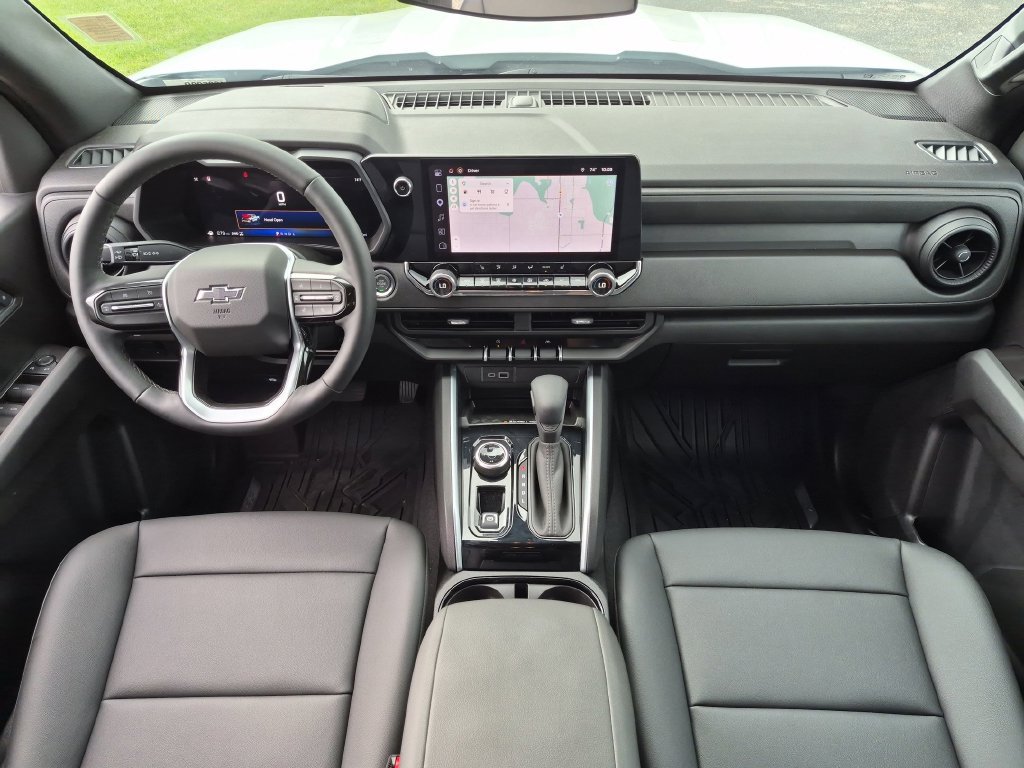 Used 2026 Chevrolet Colorado Trail Boss AWD/4WD image 31