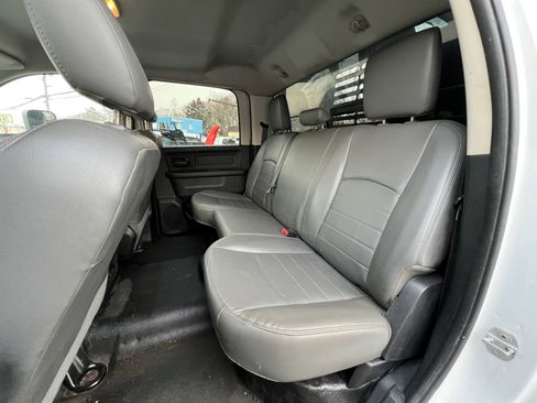 Used 2015 RAM 5500 Tradesman image 15