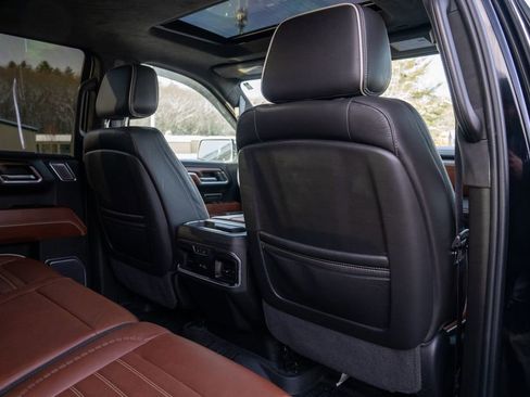 Used 2022 GMC Sierra 1500 Denali Ultimate image 18