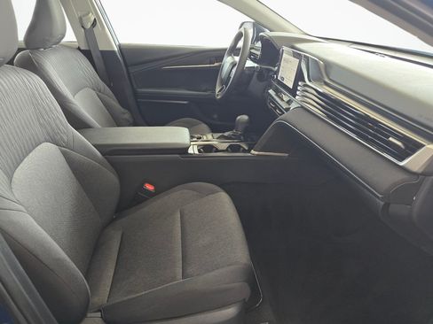 Used 2025 Toyota Camry LE FWD image 44
