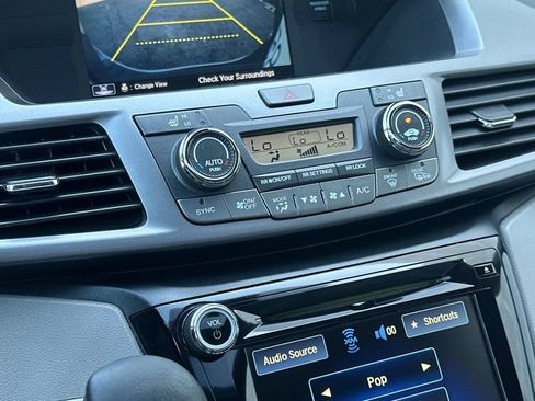 Used 2014 Honda Odyssey EX-L image 21