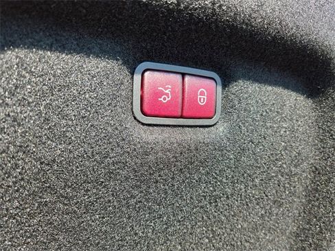 New 2023 Mercedes-Benz SL 43 AMG image 32