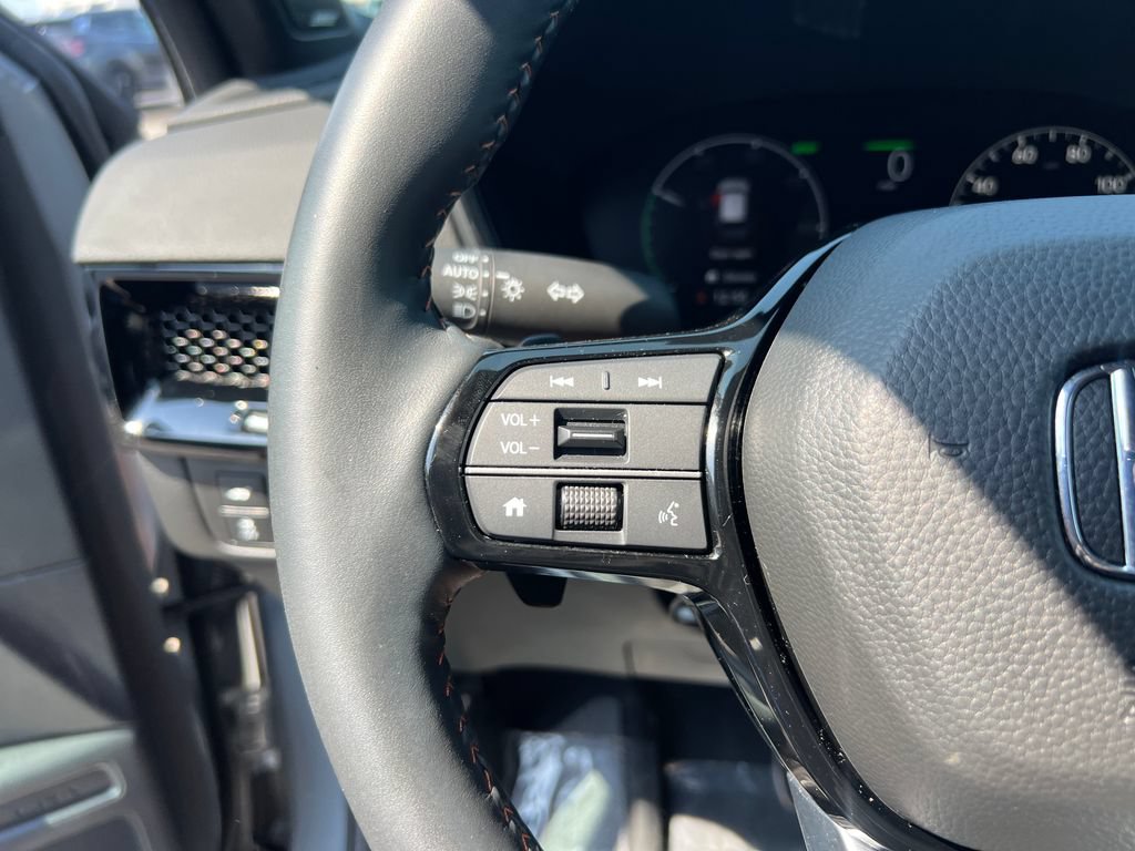 Used 2025 Honda CR-V Sport Touring image 16