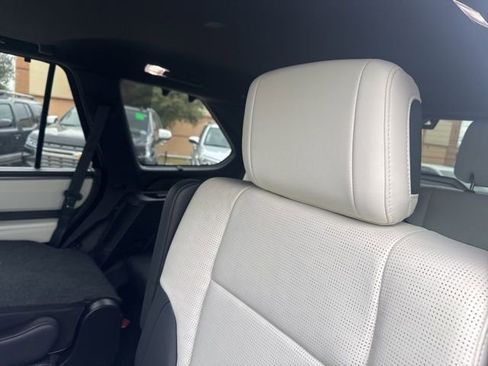 Used 2024 Toyota Sequoia Capstone image 9