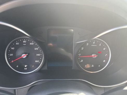 Used 2019 Mercedes-Benz C 300 Sedan image 11