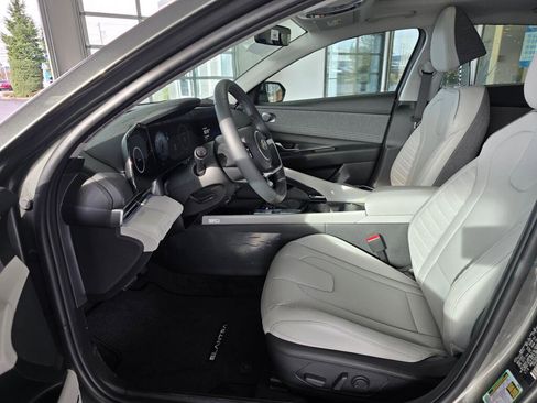 New 2026 Hyundai Elantra Limited image 20