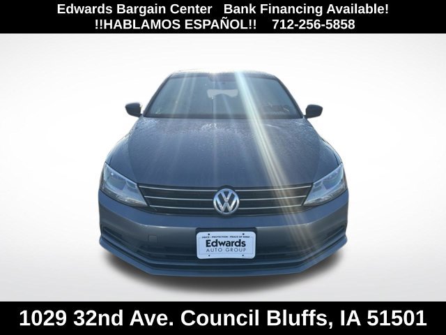Used 2015 Volkswagen Jetta SE FWD image 2