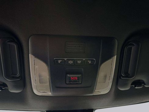 Used 2019 Toyota Corolla SE image 37