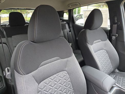 New 2026 Nissan Kicks SV image 20