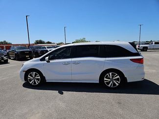Used 2024 Honda Odyssey Touring video 2
