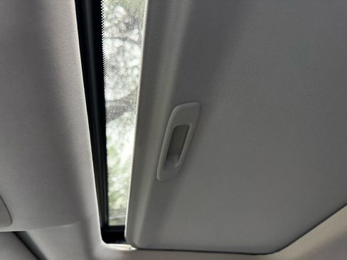 Used 2013 Nissan Altima 3.5 SV image 24